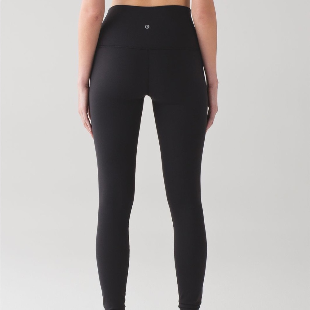 Great Condition Wunder Uunder Lulu lemon leggings!